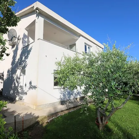 Apartman Brusic Ana